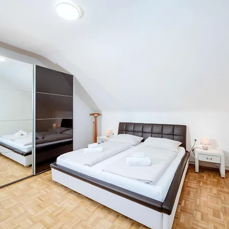 Grimmingblick By Interhome شقة